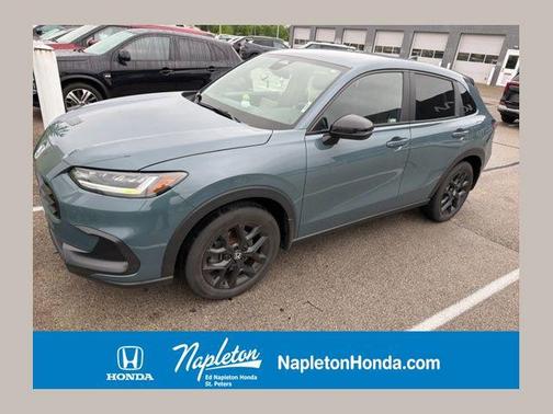 Nordic Forest Pearl 2024 Honda HR-V AWD Sport