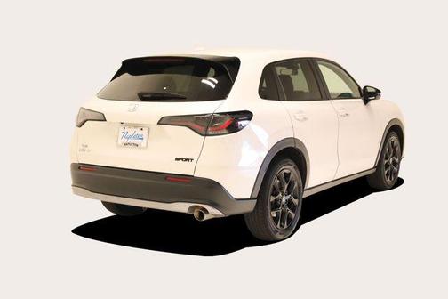 Platinum White Pearl 2025 Honda HR-V AWD Sport