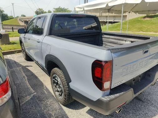 Sonicgray 2024 Honda Ridgeline Sport