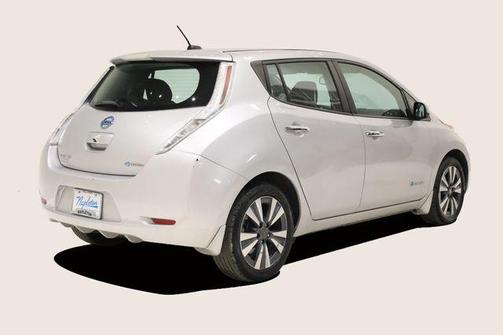 2016 Nissan Leaf SV