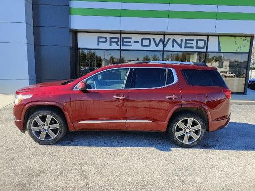 2017 GMC Acadia Denali