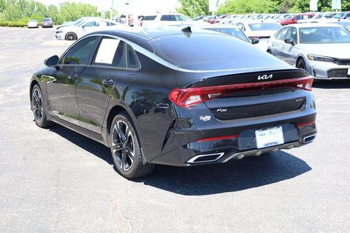 Ebony Black 2022 Kia K5 GT-Line