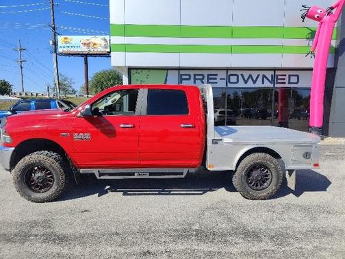 2018 RAM 2500 SLT Crew Cab 4x4 6'4' Box