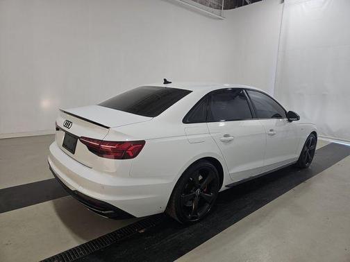 2023 Audi A4 45 S line Premium Plus