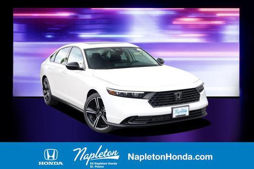Platinum White 2026 Honda Accord SE