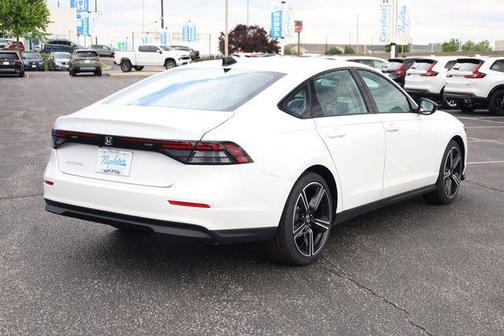Platinum White 2026 Honda Accord SE