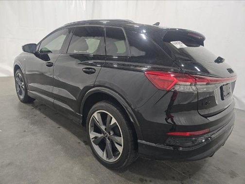 2023 Audi Q4 e-tron Prestige 50 quattro