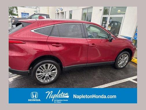 Ruby Flare Pearl 2023 Toyota Venza Limited