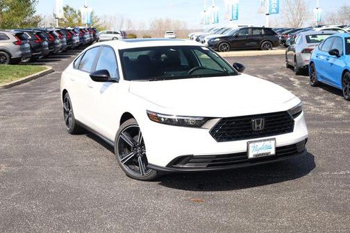 Platinum White Pearl 2026 Honda Accord Hybrid Sport