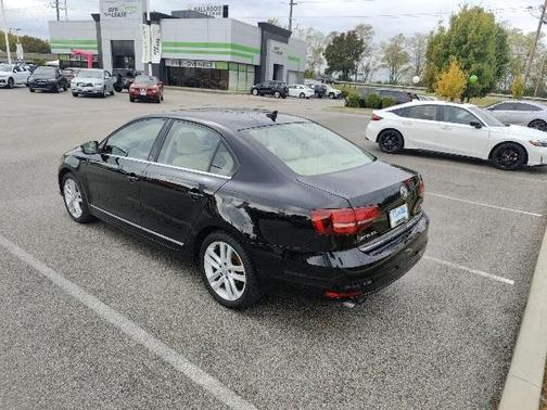 2017 Volkswagen Jetta 1.8T SEL