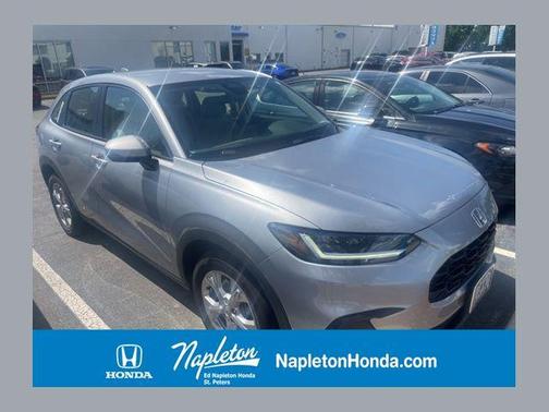 Lunar Silver Metallic 2024 Honda HR-V LX