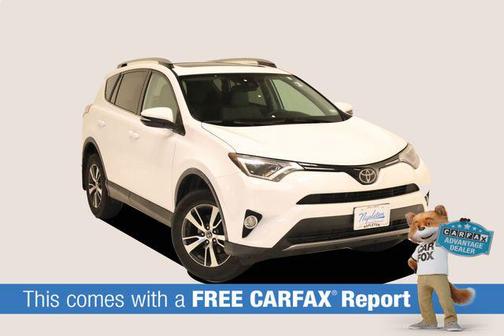 Super White 2018 Toyota RAV4 XLE