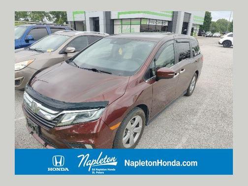 Deep Scarlet Pearl 2019 Honda Odyssey EX