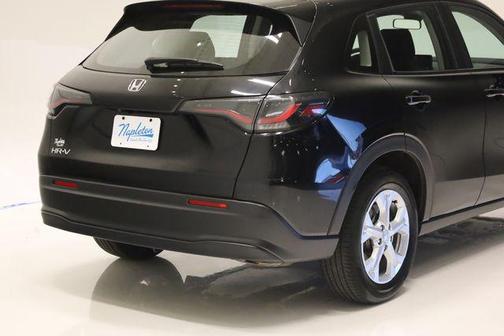 Crystal Black Pearl 2025 Honda HR-V LX