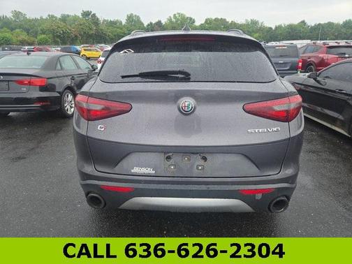 2018 Alfa Romeo Stelvio Sport