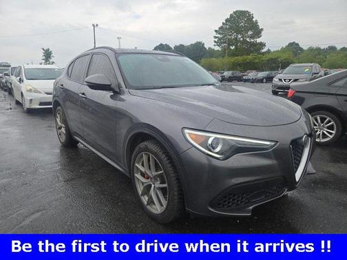 2018 Alfa Romeo Stelvio Sport
