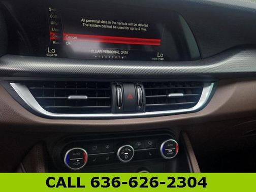 2018 Alfa Romeo Stelvio Sport
