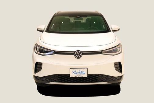Pure White 2023 Volkswagen ID.4 Pro S Plus