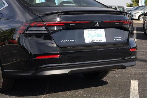 2025 Honda Accord Hybrid Base