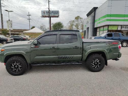 2022 Toyota Tacoma TRD Sport