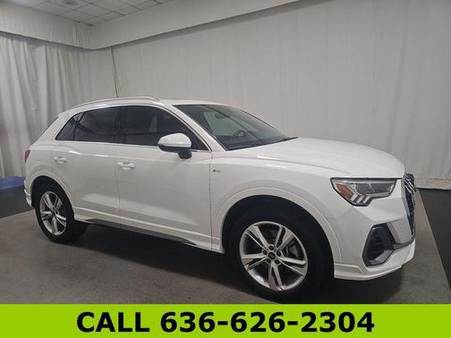 2022 Audi Q3 45 S line Premium Plus