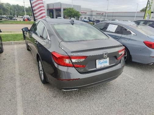 Sonic Gray Pearl 2021 Honda Accord LX 1.5T