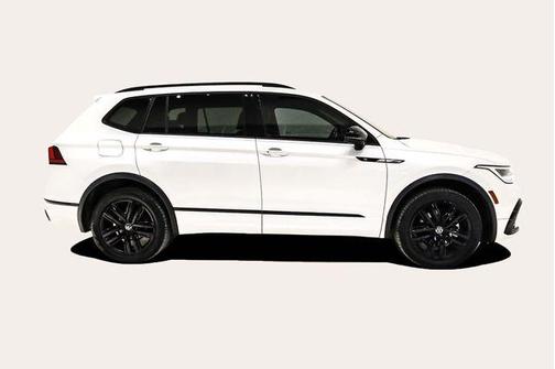 2022 Volkswagen Tiguan 2.0T SE R-Line Black 4MOTION