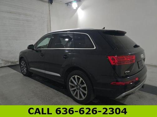 2019 Audi Q7 55 Premium Plus