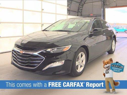 Mosaic Black Metallic 2024 Chevrolet Malibu FWD 1LT