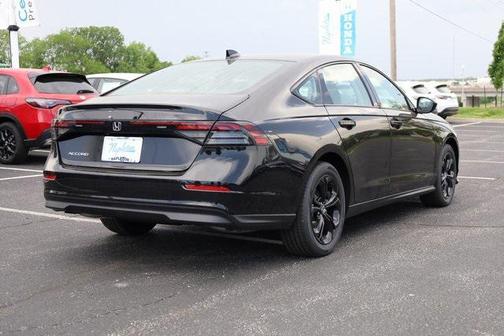 2025 Honda Accord Sport SE 1.5T