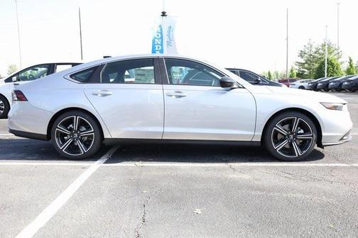 2025 Honda Accord Hybrid Base