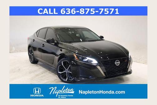 2023 Nissan Altima SR FWD