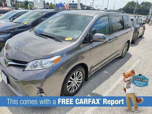 Predawn Gray Mica 2019 Toyota Sienna XLE