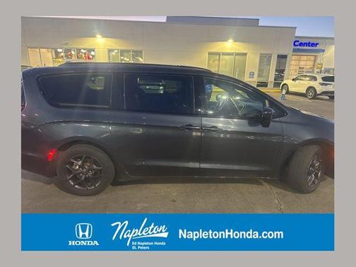 2019 Chrysler Pacifica Touring-L Plus