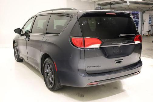 2019 Chrysler Pacifica Touring-L Plus