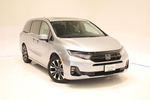 Silver 2025 Honda Odyssey Elite