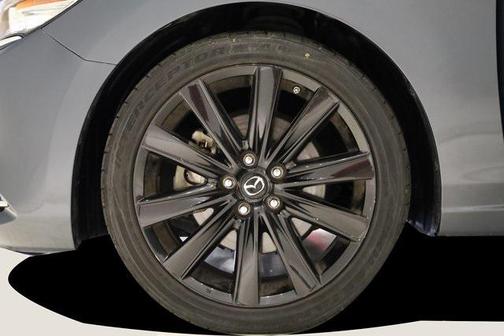 2021 Mazda Mazda6 Carbon Edition