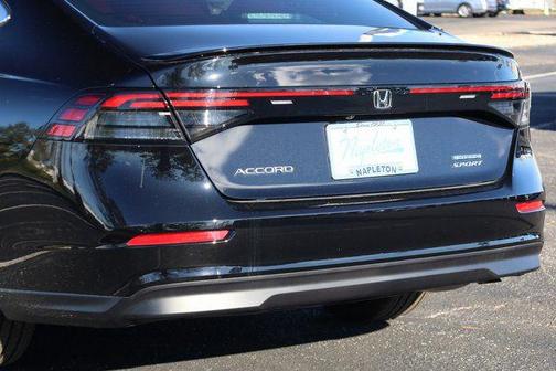 2025 Honda Accord Hybrid Base