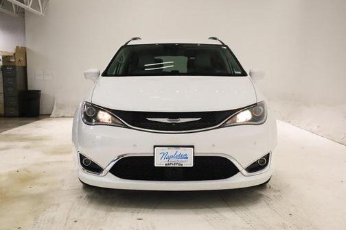 2020 Chrysler Pacifica Touring-L Plus