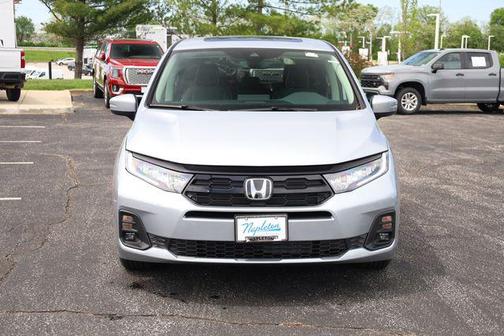 Silver Metallic 2026 Honda Odyssey Touring