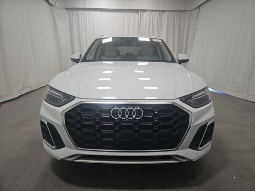 2023 Audi Q5 45 S line Premium Plus