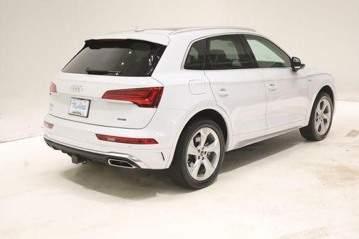 2023 Audi Q5 45 S line Premium Plus