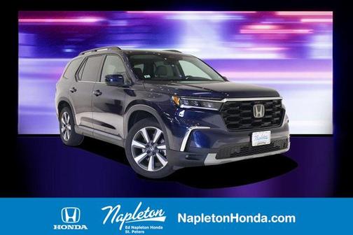 2023 Honda Pilot Touring 8-Passenger
