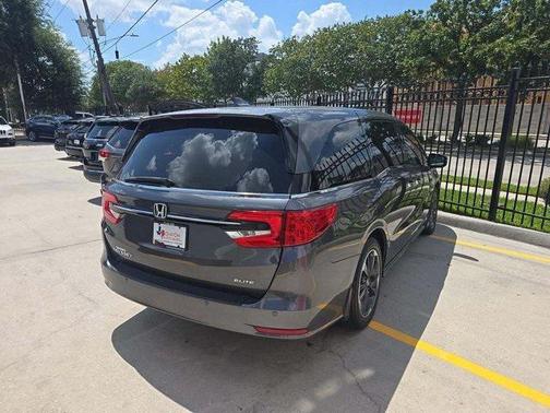 2023 Honda Odyssey Elite