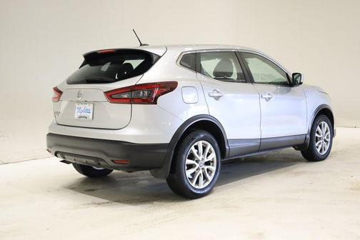 2022 Nissan Rogue Sport S