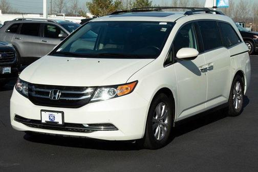 White 2016 Honda Odyssey EX-L