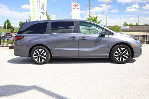 Modern Steel Metallic 2025 Honda Odyssey EX-L