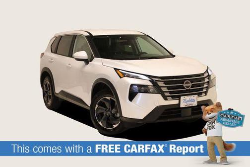 Everest White Pearl 2025 Nissan Rogue SV