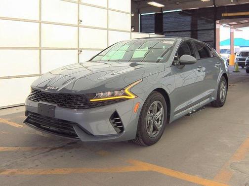 2023 Kia K5 LXS