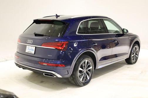 2022 Audi Q5 45 S line Premium